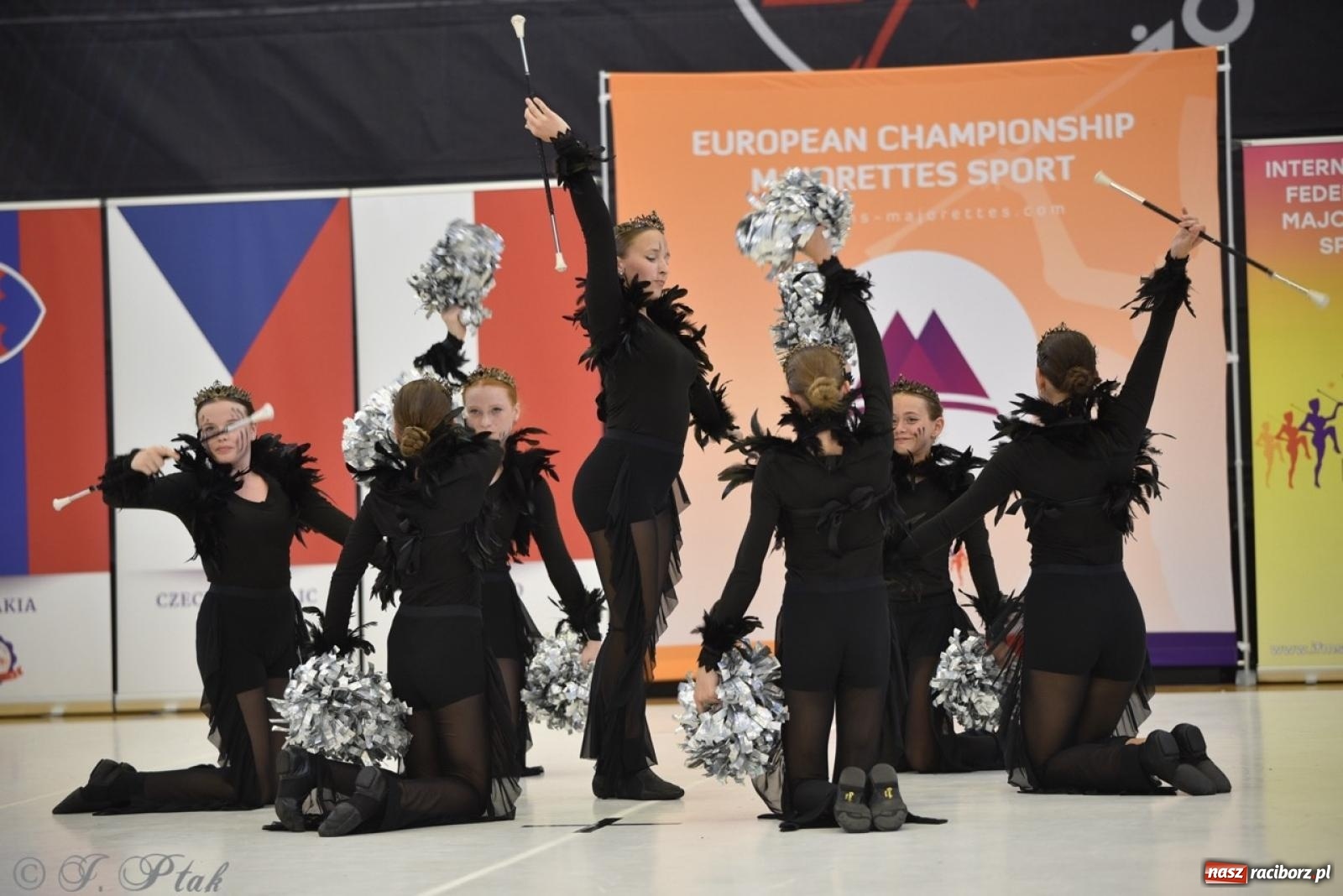 Zdjęcie w galerii na portalu naszraciborz.pl: Racibórz gospodarzem 17. Mistrzostw Europy Mażoretek [FOTO] wiadomości z regionu