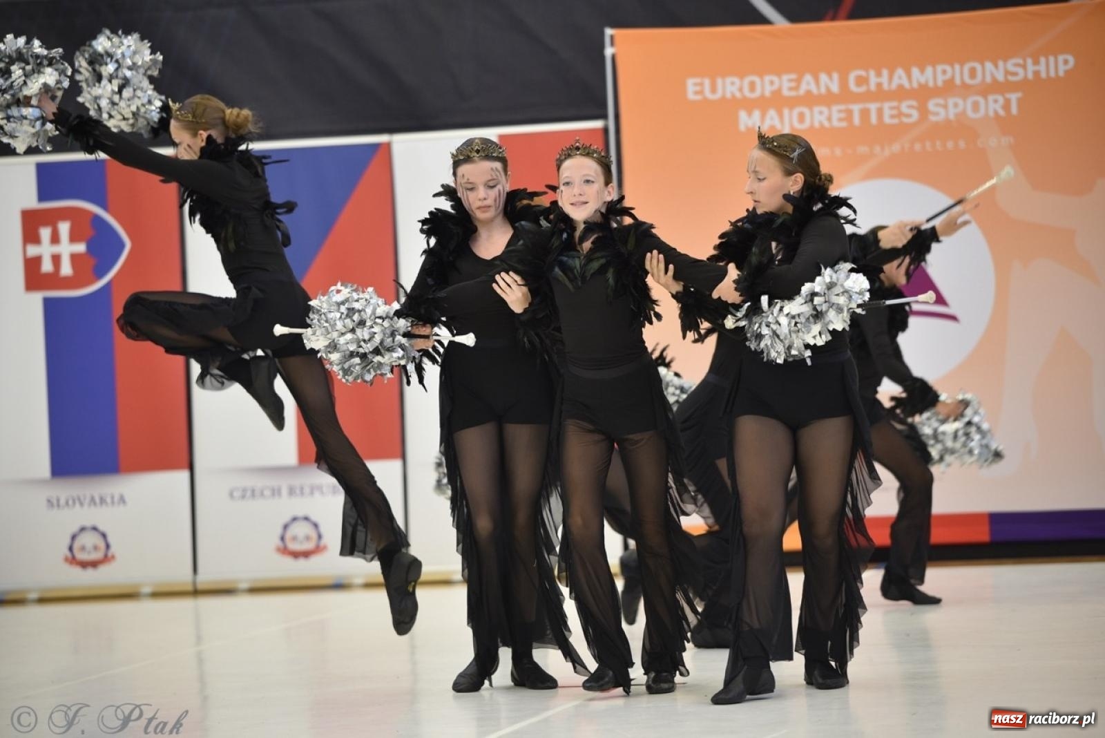 Zdjęcie w galerii na portalu naszraciborz.pl: Racibórz gospodarzem 17. Mistrzostw Europy Mażoretek [FOTO] wiadomości z regionu