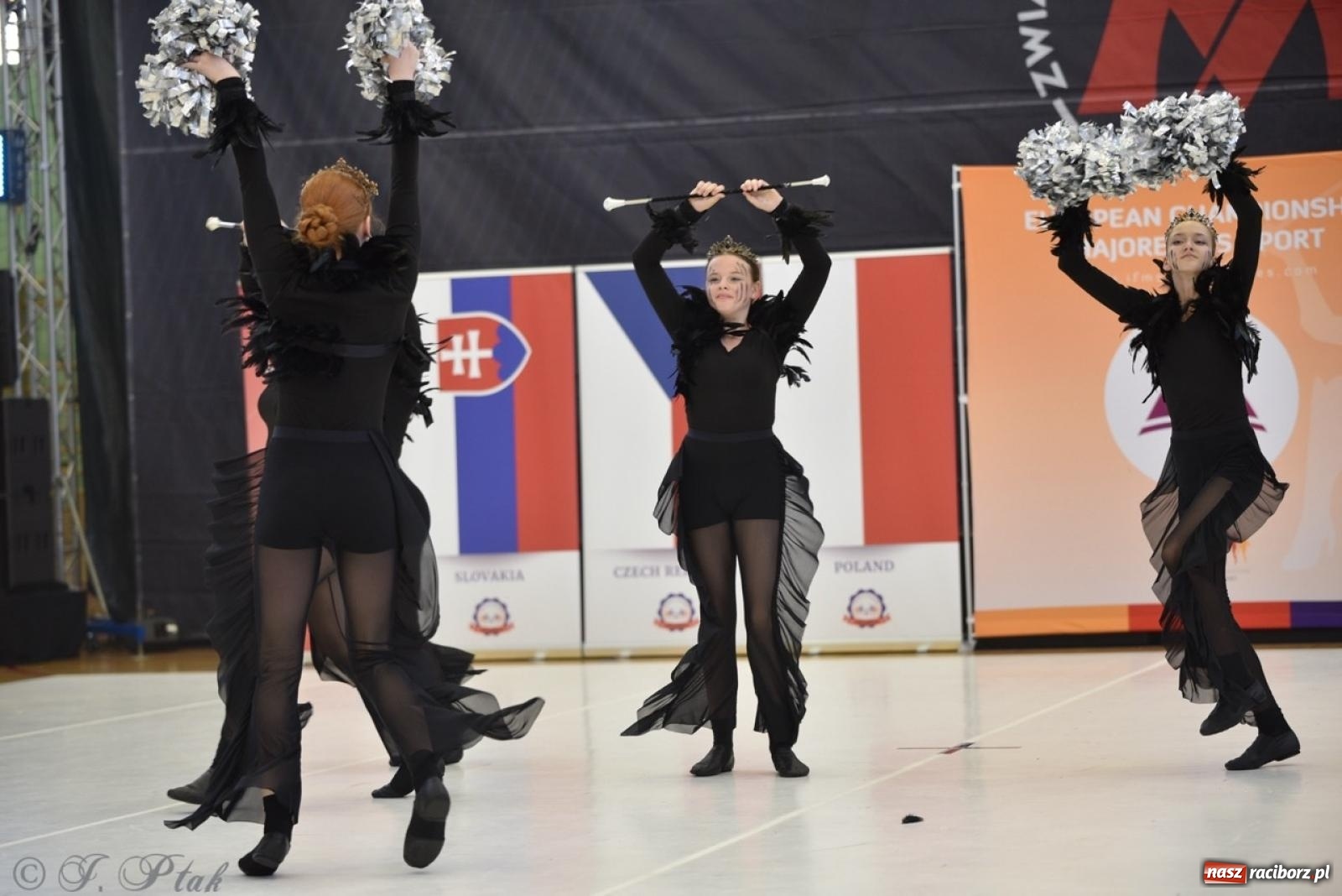 Zdjęcie w galerii na portalu naszraciborz.pl: Racibórz gospodarzem 17. Mistrzostw Europy Mażoretek [FOTO] wiadomości z regionu