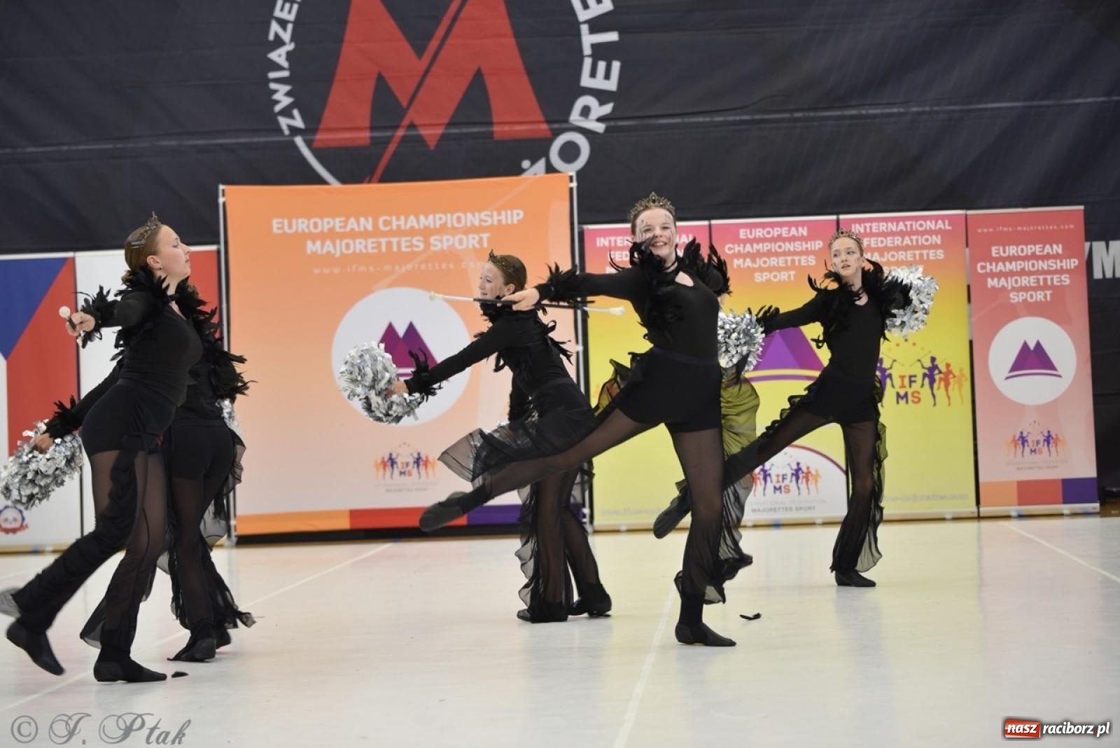 Zdjęcie w galerii na portalu naszraciborz.pl: Racibórz gospodarzem 17. Mistrzostw Europy Mażoretek [FOTO] wiadomości z regionu