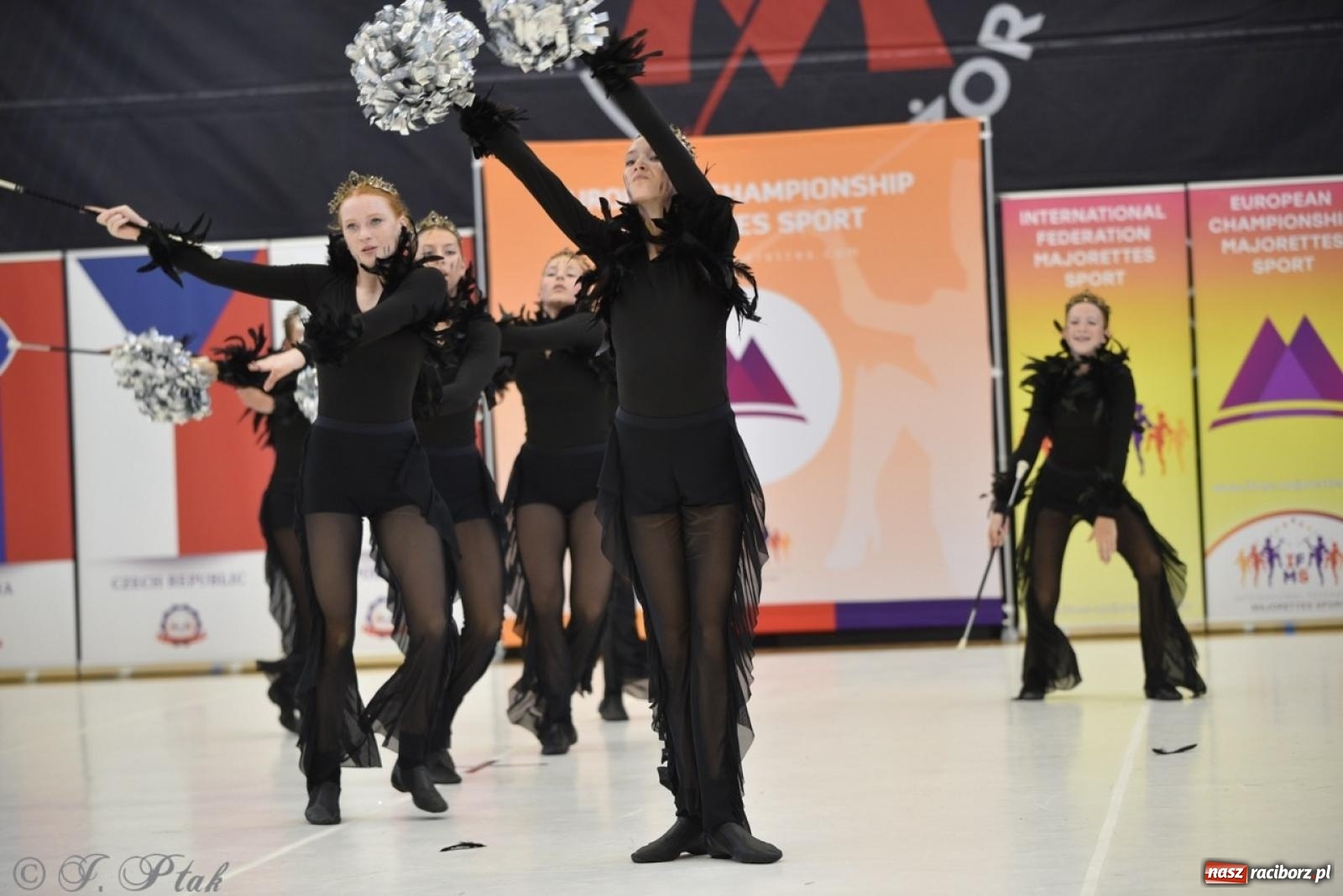 Zdjęcie w galerii na portalu naszraciborz.pl: Racibórz gospodarzem 17. Mistrzostw Europy Mażoretek [FOTO] wiadomości z regionu