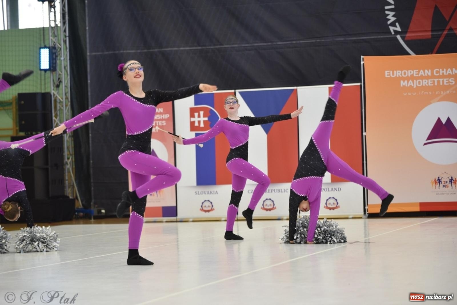 Zdjęcie w galerii na portalu naszraciborz.pl: Racibórz gospodarzem 17. Mistrzostw Europy Mażoretek [FOTO] wiadomości z regionu