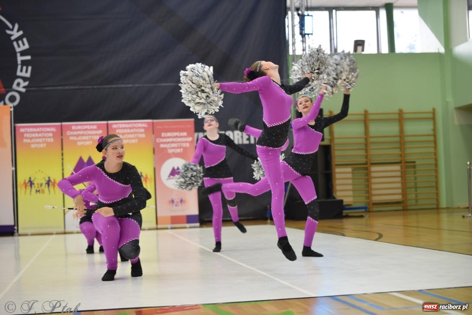 Zdjęcie w galerii na portalu naszraciborz.pl: Racibórz gospodarzem 17. Mistrzostw Europy Mażoretek [FOTO] wiadomości z regionu