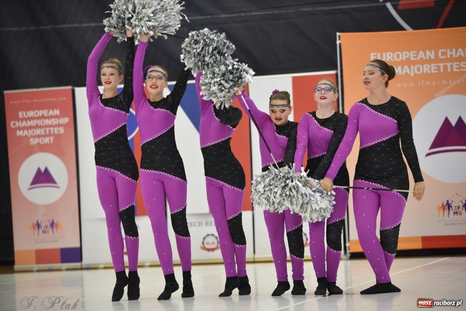 Zdjęcie w galerii na portalu naszraciborz.pl: Racibórz gospodarzem 17. Mistrzostw Europy Mażoretek [FOTO] wiadomości z regionu