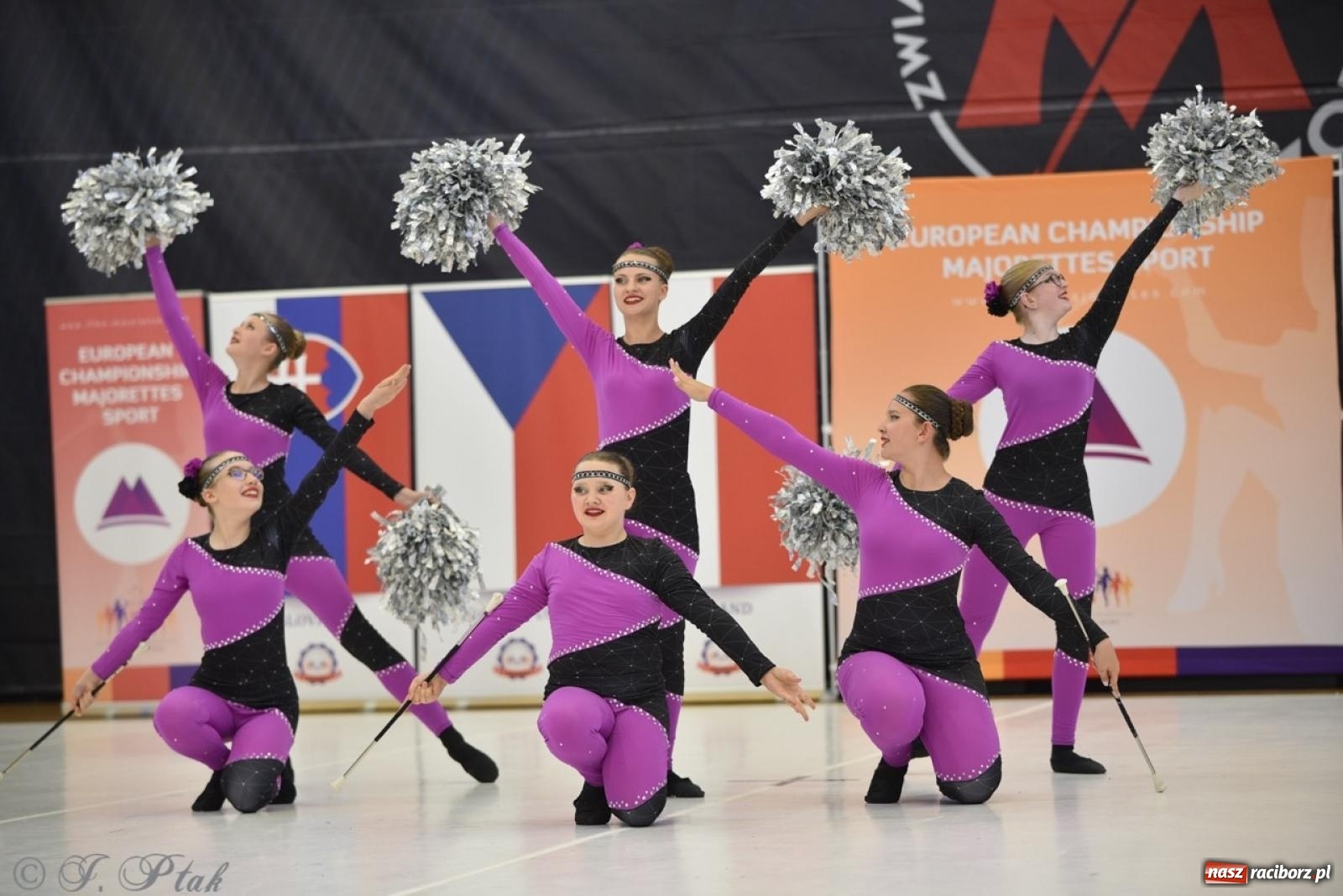 Zdjęcie w galerii na portalu naszraciborz.pl: Racibórz gospodarzem 17. Mistrzostw Europy Mażoretek [FOTO] wiadomości z regionu