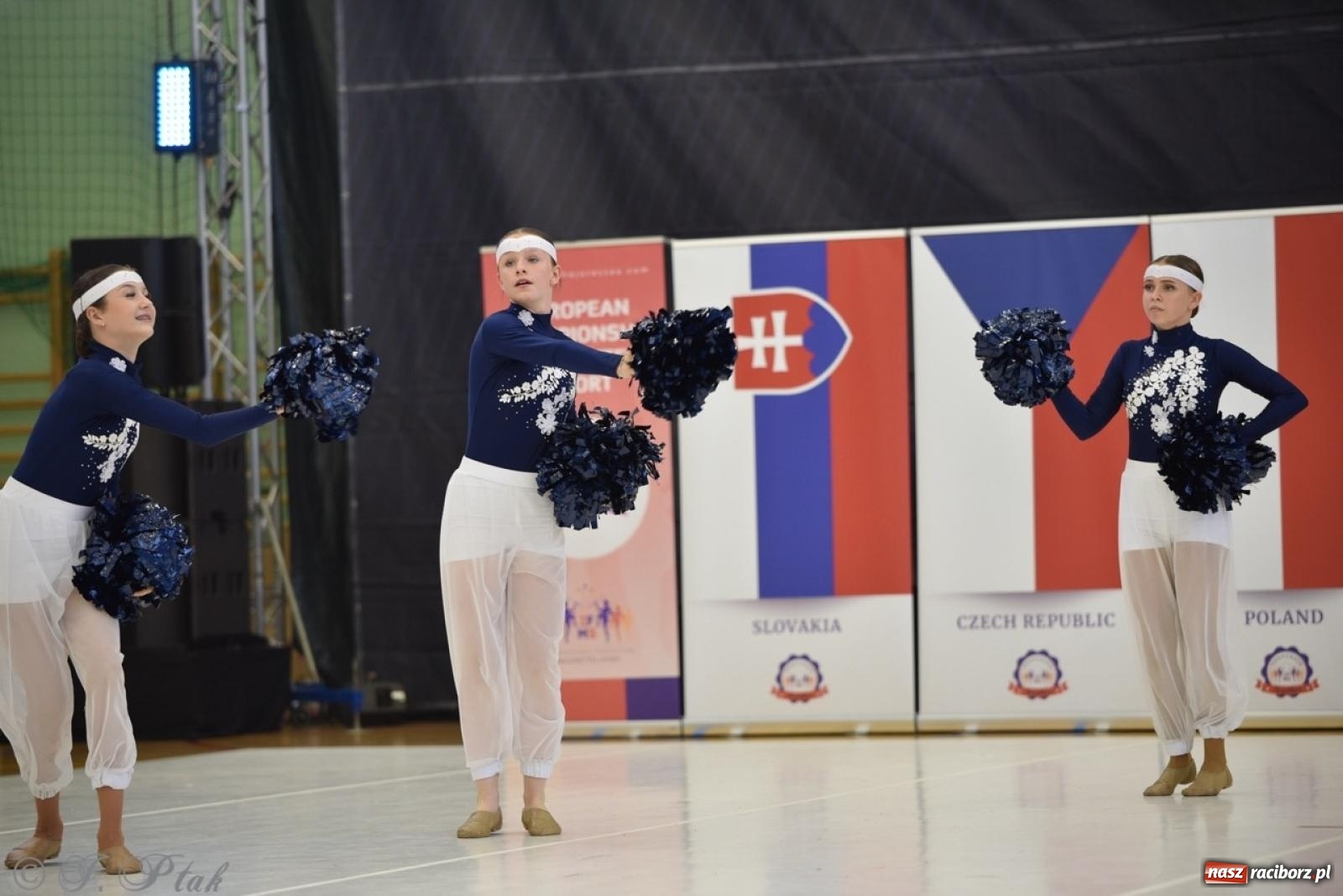 Zdjęcie w galerii na portalu naszraciborz.pl: Racibórz gospodarzem 17. Mistrzostw Europy Mażoretek [FOTO] wiadomości z regionu