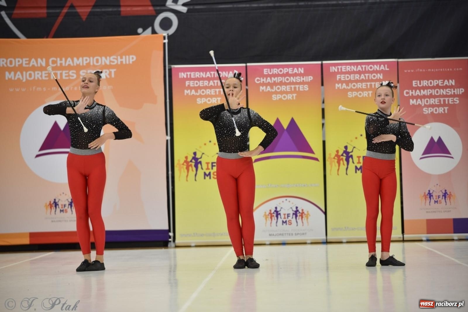 Zdjęcie w galerii na portalu naszraciborz.pl: Racibórz gospodarzem 17. Mistrzostw Europy Mażoretek [FOTO] wiadomości z regionu