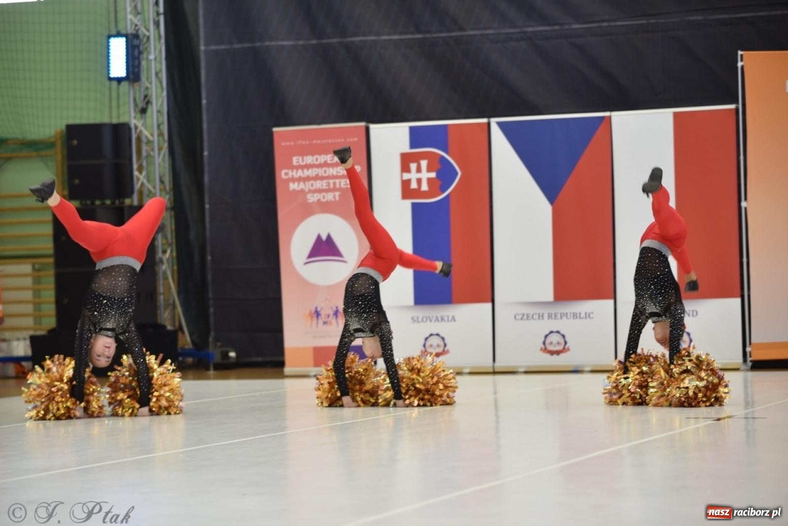 Zdjęcie w galerii na portalu naszraciborz.pl: Racibórz gospodarzem 17. Mistrzostw Europy Mażoretek [FOTO] wiadomości z regionu