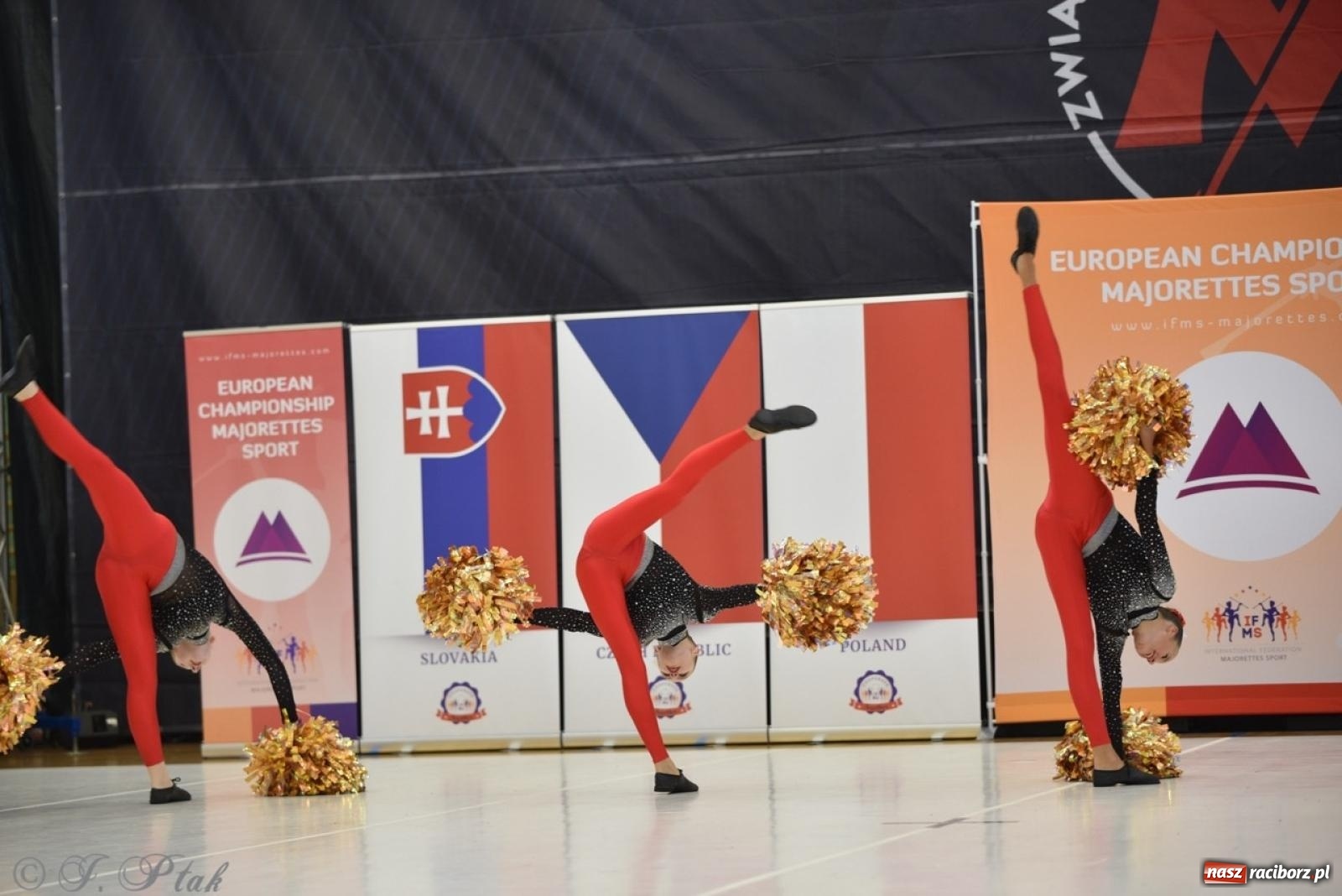 Zdjęcie w galerii na portalu naszraciborz.pl: Racibórz gospodarzem 17. Mistrzostw Europy Mażoretek [FOTO] wiadomości z regionu