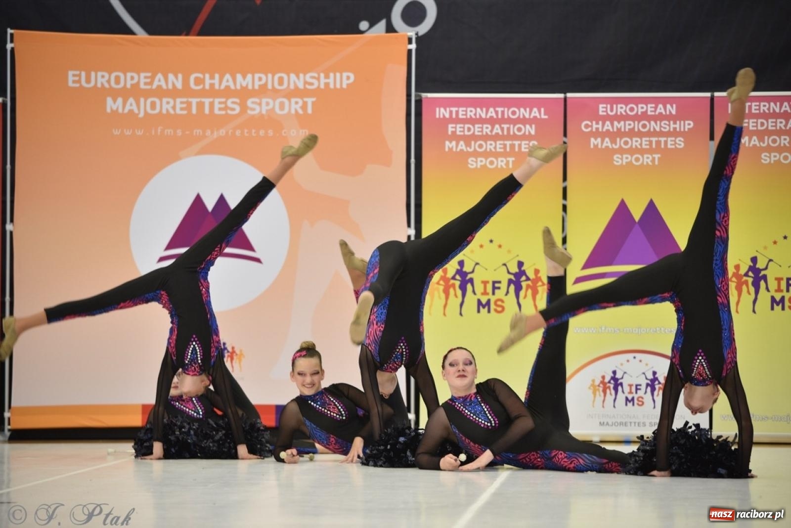 Zdjęcie w galerii na portalu naszraciborz.pl: Racibórz gospodarzem 17. Mistrzostw Europy Mażoretek [FOTO] wiadomości z regionu