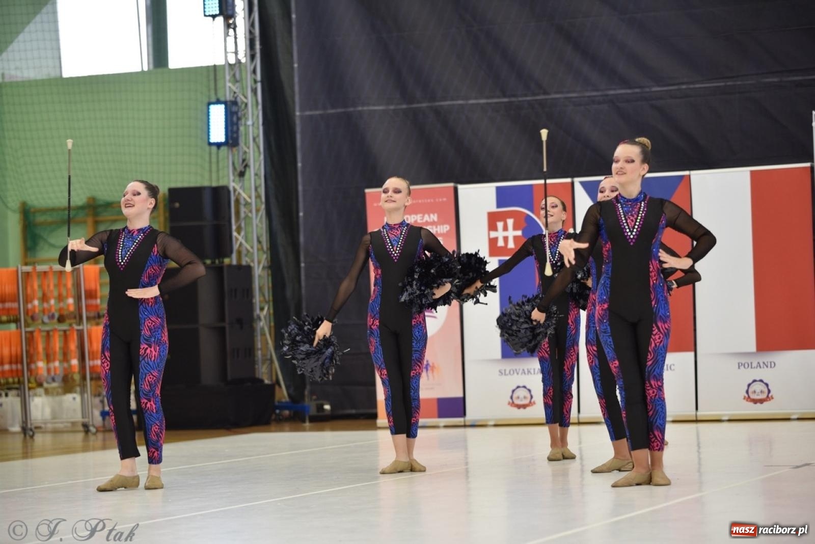 Zdjęcie w galerii na portalu naszraciborz.pl: Racibórz gospodarzem 17. Mistrzostw Europy Mażoretek [FOTO] wiadomości z regionu