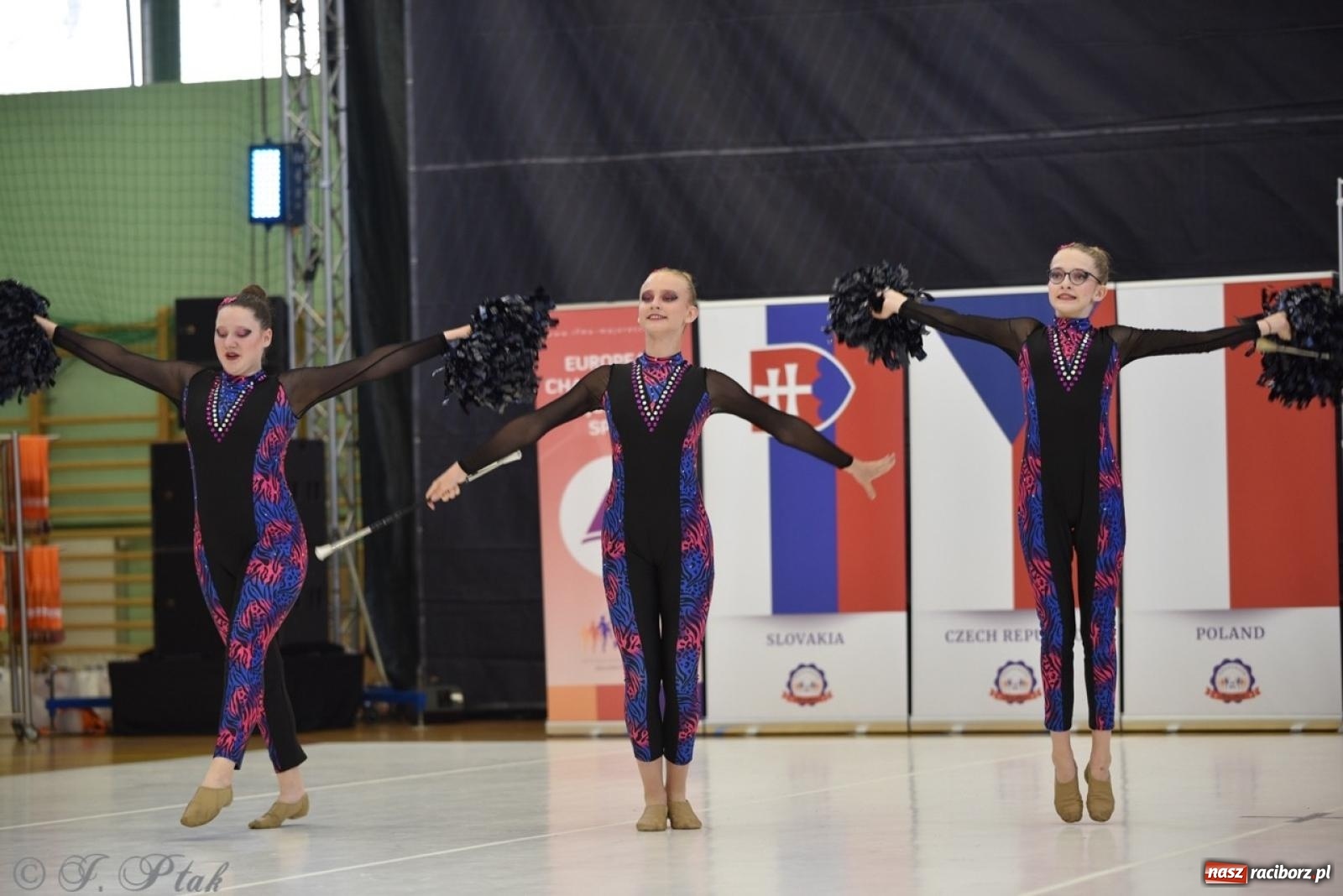 Zdjęcie w galerii na portalu naszraciborz.pl: Racibórz gospodarzem 17. Mistrzostw Europy Mażoretek [FOTO] wiadomości z regionu