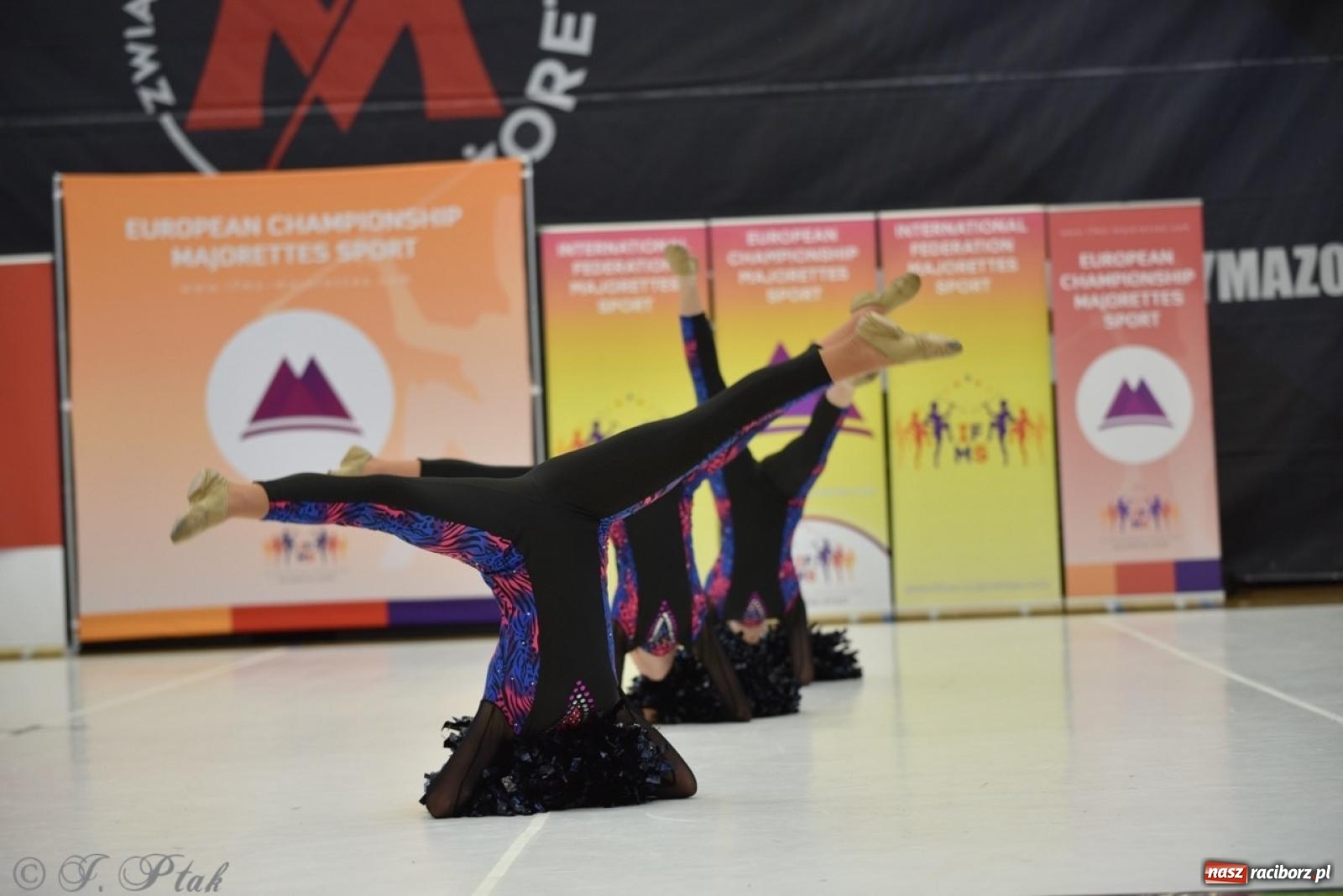 Zdjęcie w galerii na portalu naszraciborz.pl: Racibórz gospodarzem 17. Mistrzostw Europy Mażoretek [FOTO] wiadomości z regionu