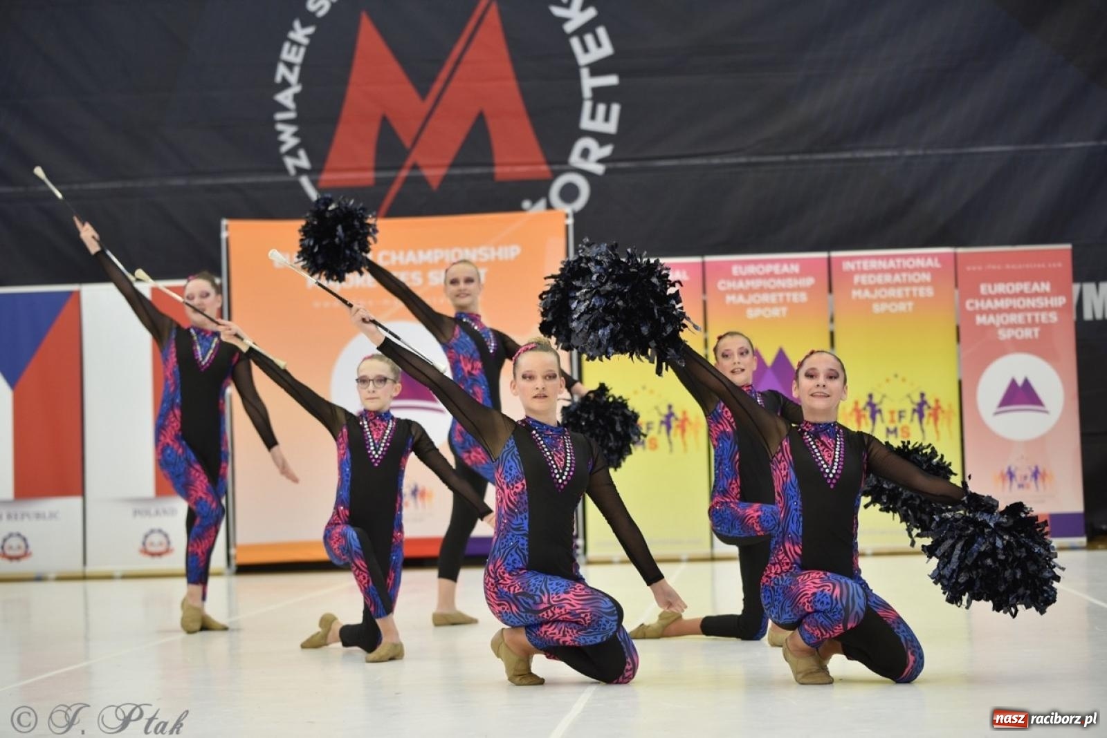 Zdjęcie w galerii na portalu naszraciborz.pl: Racibórz gospodarzem 17. Mistrzostw Europy Mażoretek [FOTO] wiadomości z regionu