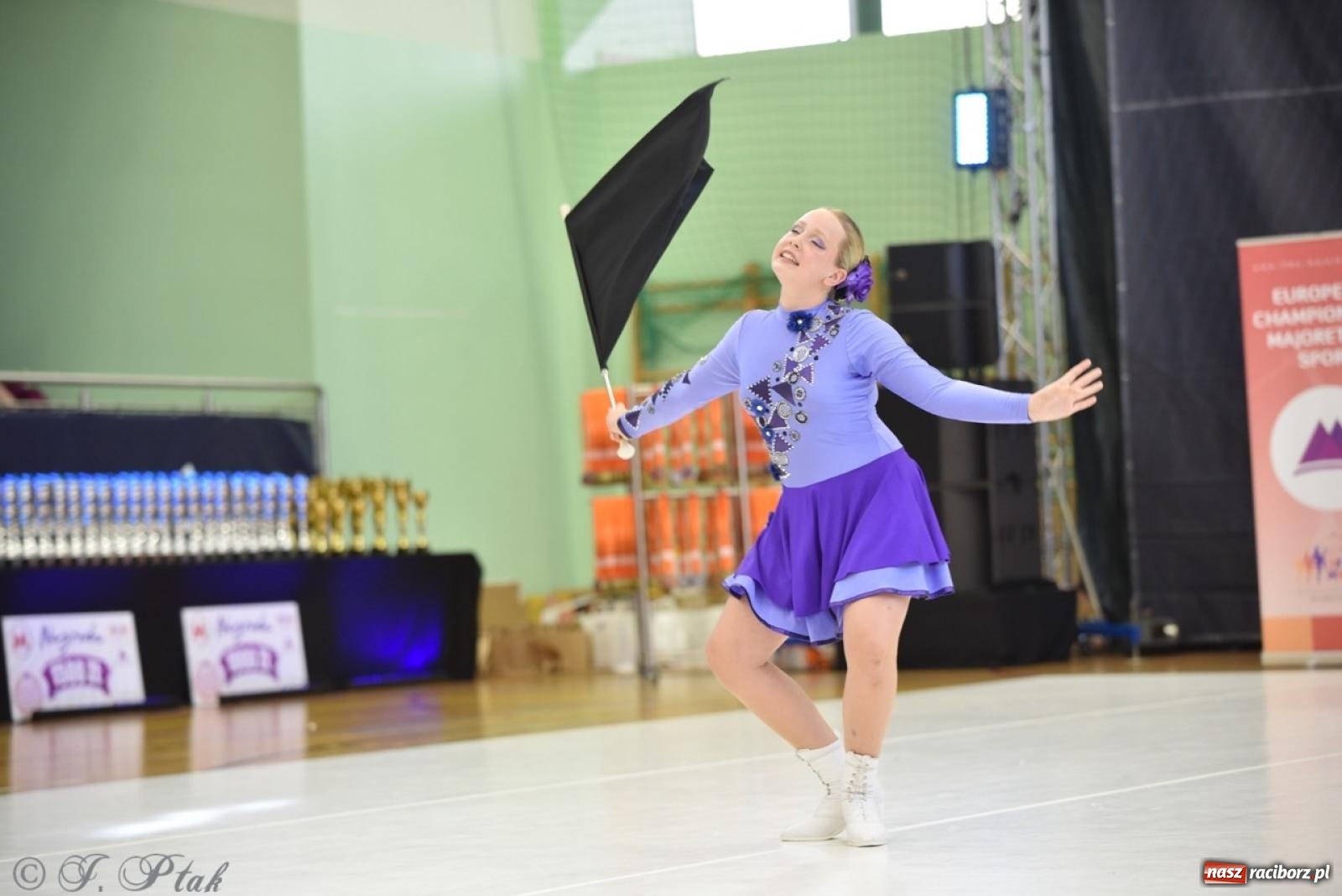 Zdjęcie w galerii na portalu naszraciborz.pl: Racibórz gospodarzem 17. Mistrzostw Europy Mażoretek [FOTO] wiadomości z regionu