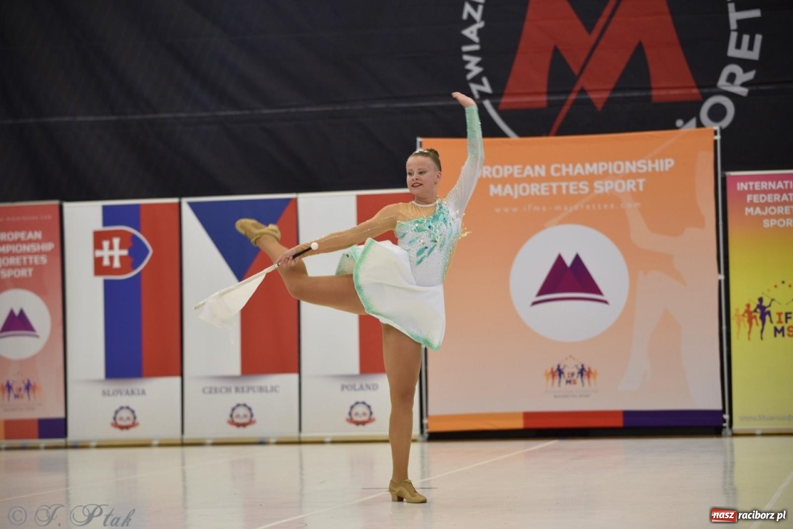 Zdjęcie w galerii na portalu naszraciborz.pl: Racibórz gospodarzem 17. Mistrzostw Europy Mażoretek [FOTO] wiadomości z regionu