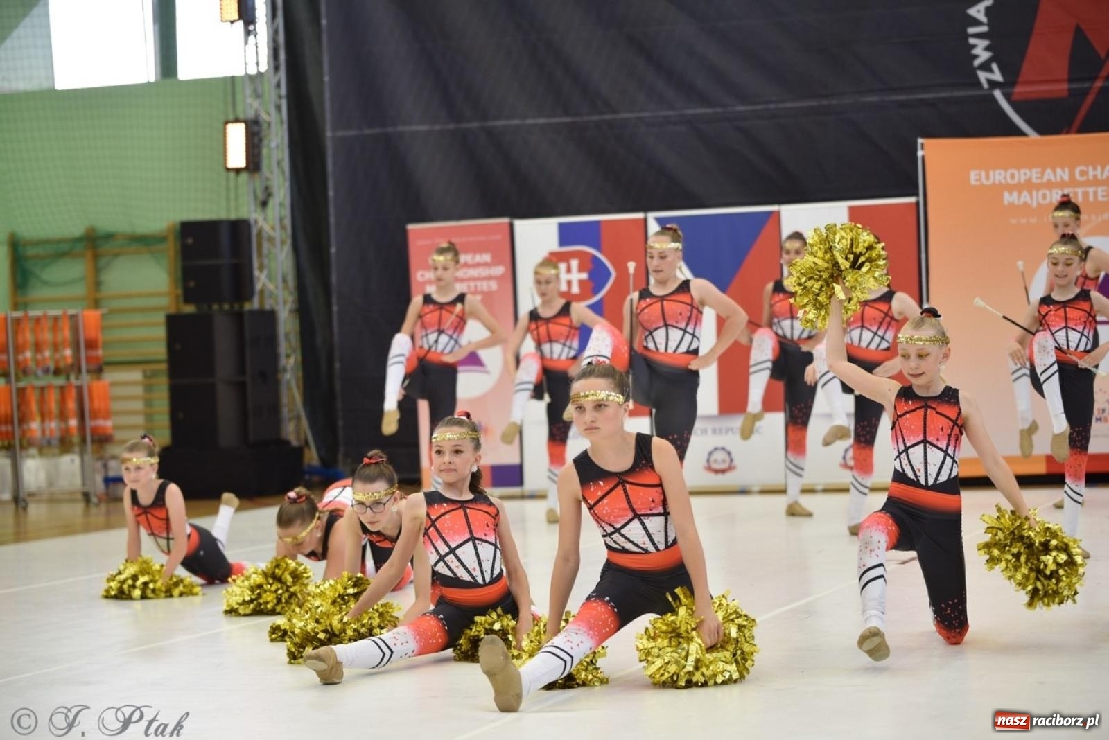 Zdjęcie w galerii na portalu naszraciborz.pl: Racibórz gospodarzem 17. Mistrzostw Europy Mażoretek [FOTO] wiadomości z regionu
