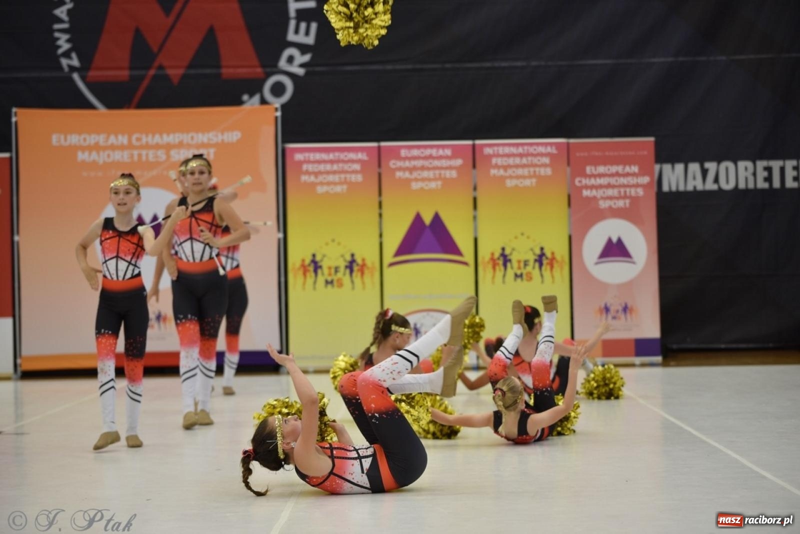 Zdjęcie w galerii na portalu naszraciborz.pl: Racibórz gospodarzem 17. Mistrzostw Europy Mażoretek [FOTO] wiadomości z regionu