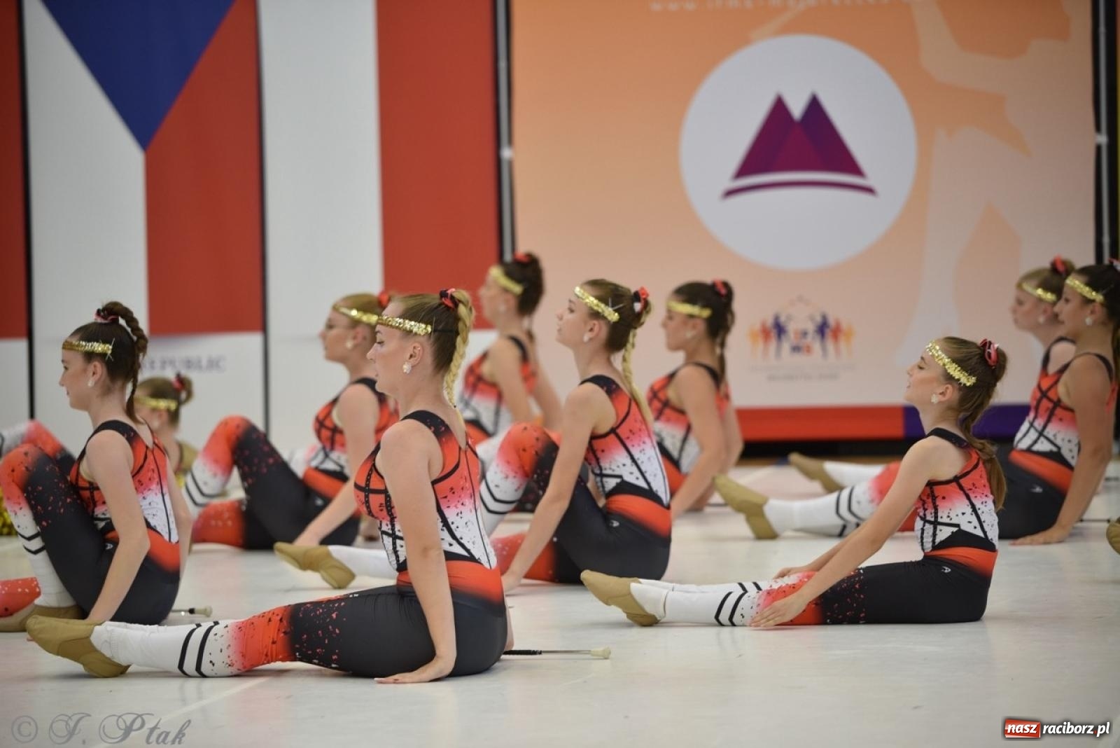 Zdjęcie w galerii na portalu naszraciborz.pl: Racibórz gospodarzem 17. Mistrzostw Europy Mażoretek [FOTO] wiadomości z regionu