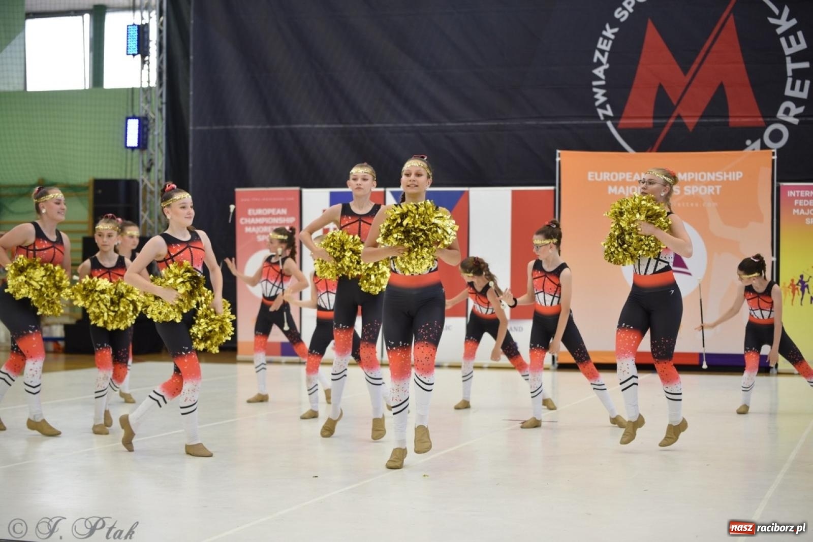 Zdjęcie w galerii na portalu naszraciborz.pl: Racibórz gospodarzem 17. Mistrzostw Europy Mażoretek [FOTO] wiadomości z regionu