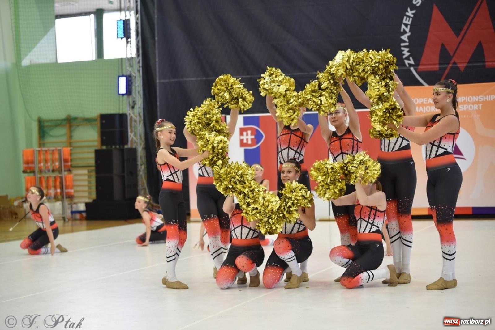Zdjęcie w galerii na portalu naszraciborz.pl: Racibórz gospodarzem 17. Mistrzostw Europy Mażoretek [FOTO] wiadomości z regionu