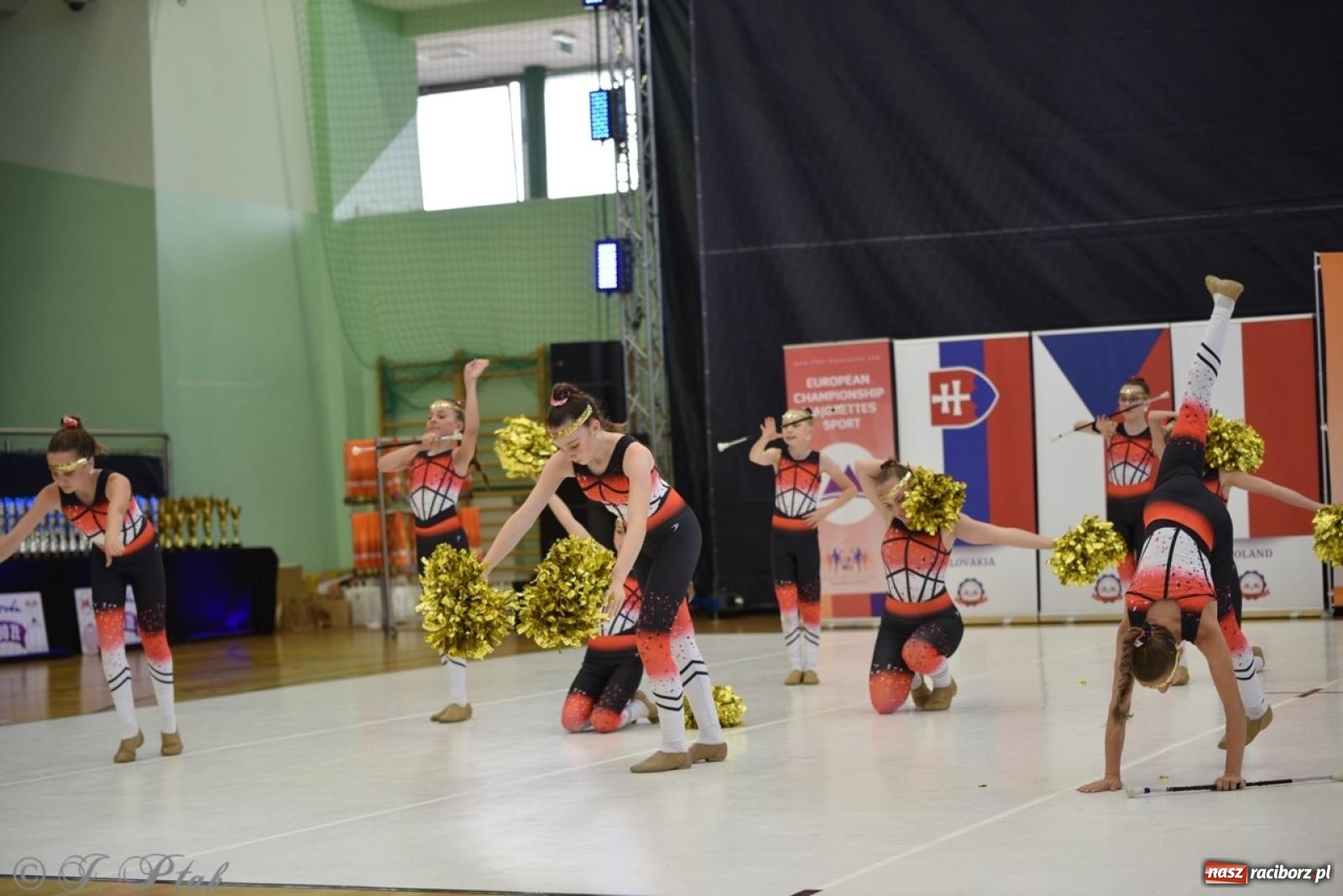 Zdjęcie w galerii na portalu naszraciborz.pl: Racibórz gospodarzem 17. Mistrzostw Europy Mażoretek [FOTO] wiadomości z regionu