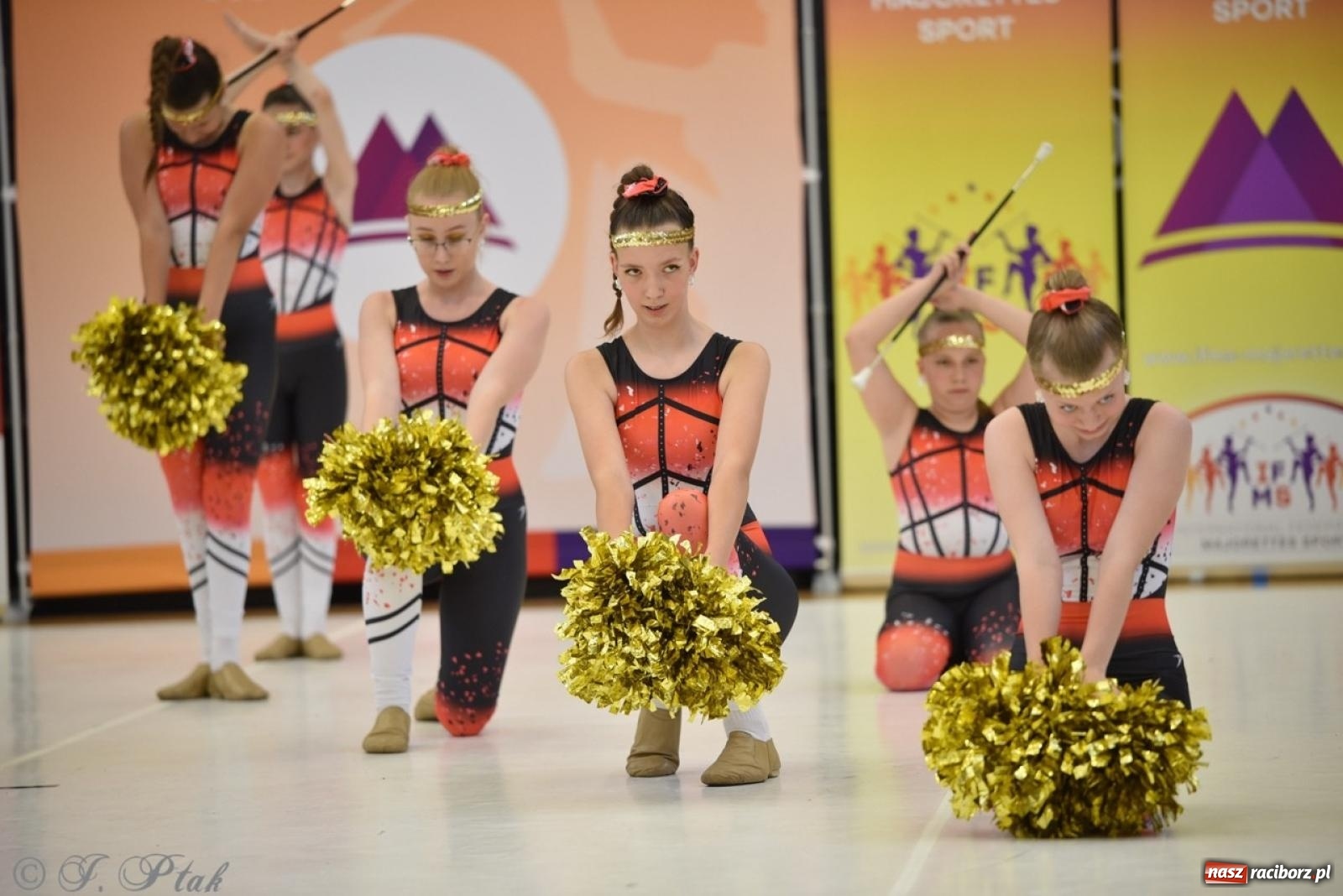 Zdjęcie w galerii na portalu naszraciborz.pl: Racibórz gospodarzem 17. Mistrzostw Europy Mażoretek [FOTO] wiadomości z regionu