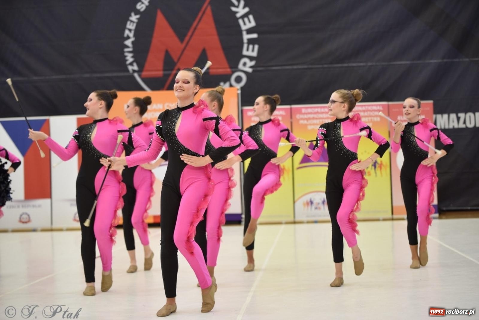 Zdjęcie w galerii na portalu naszraciborz.pl: Racibórz gospodarzem 17. Mistrzostw Europy Mażoretek [FOTO] wiadomości z regionu