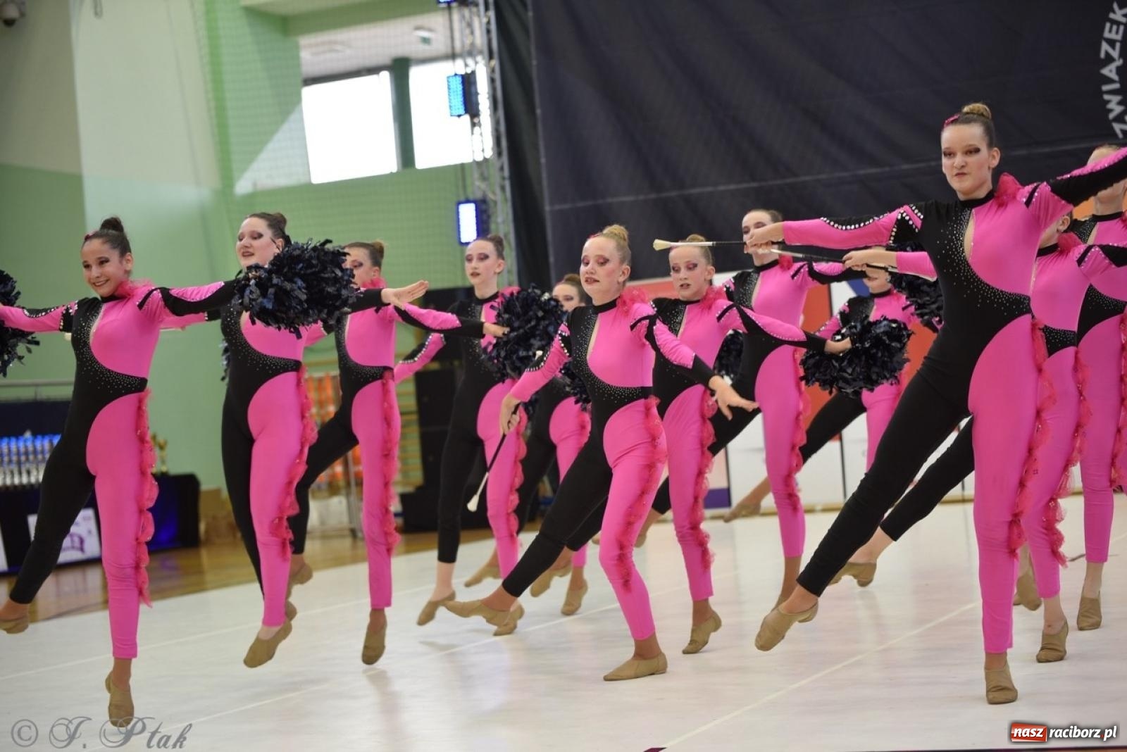 Zdjęcie w galerii na portalu naszraciborz.pl: Racibórz gospodarzem 17. Mistrzostw Europy Mażoretek [FOTO] wiadomości z regionu