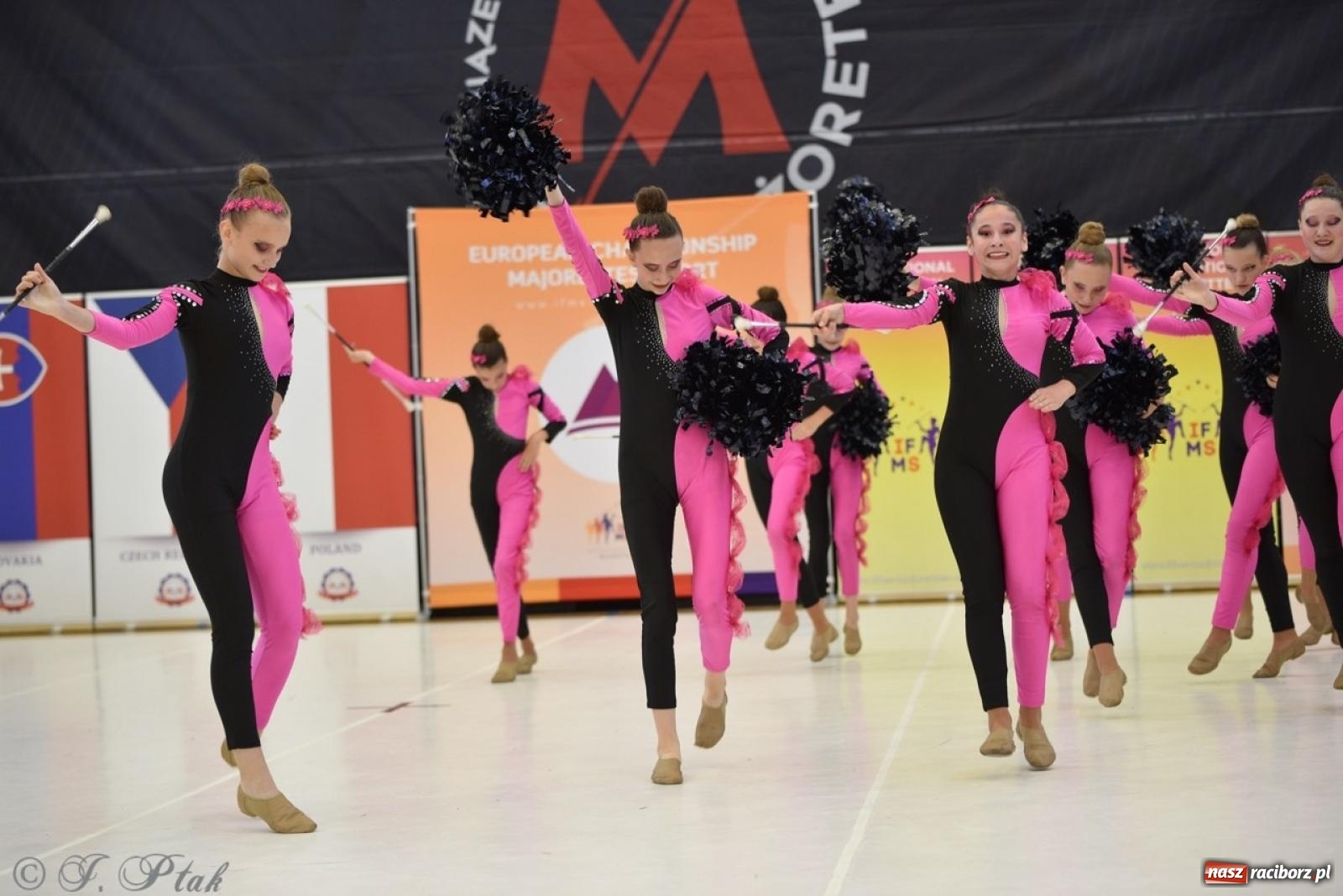 Zdjęcie w galerii na portalu naszraciborz.pl: Racibórz gospodarzem 17. Mistrzostw Europy Mażoretek [FOTO] wiadomości z regionu