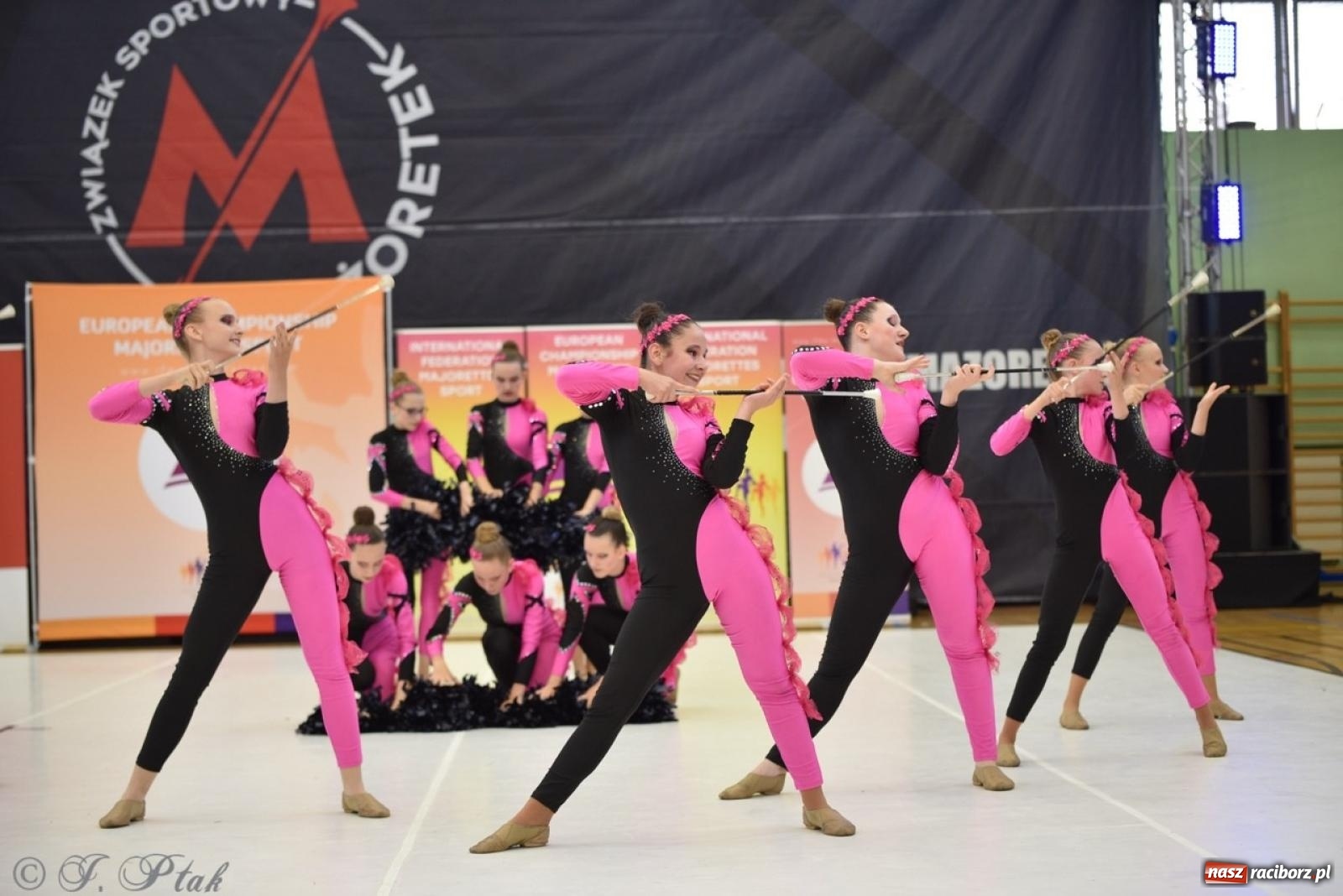 Zdjęcie w galerii na portalu naszraciborz.pl: Racibórz gospodarzem 17. Mistrzostw Europy Mażoretek [FOTO] wiadomości z regionu