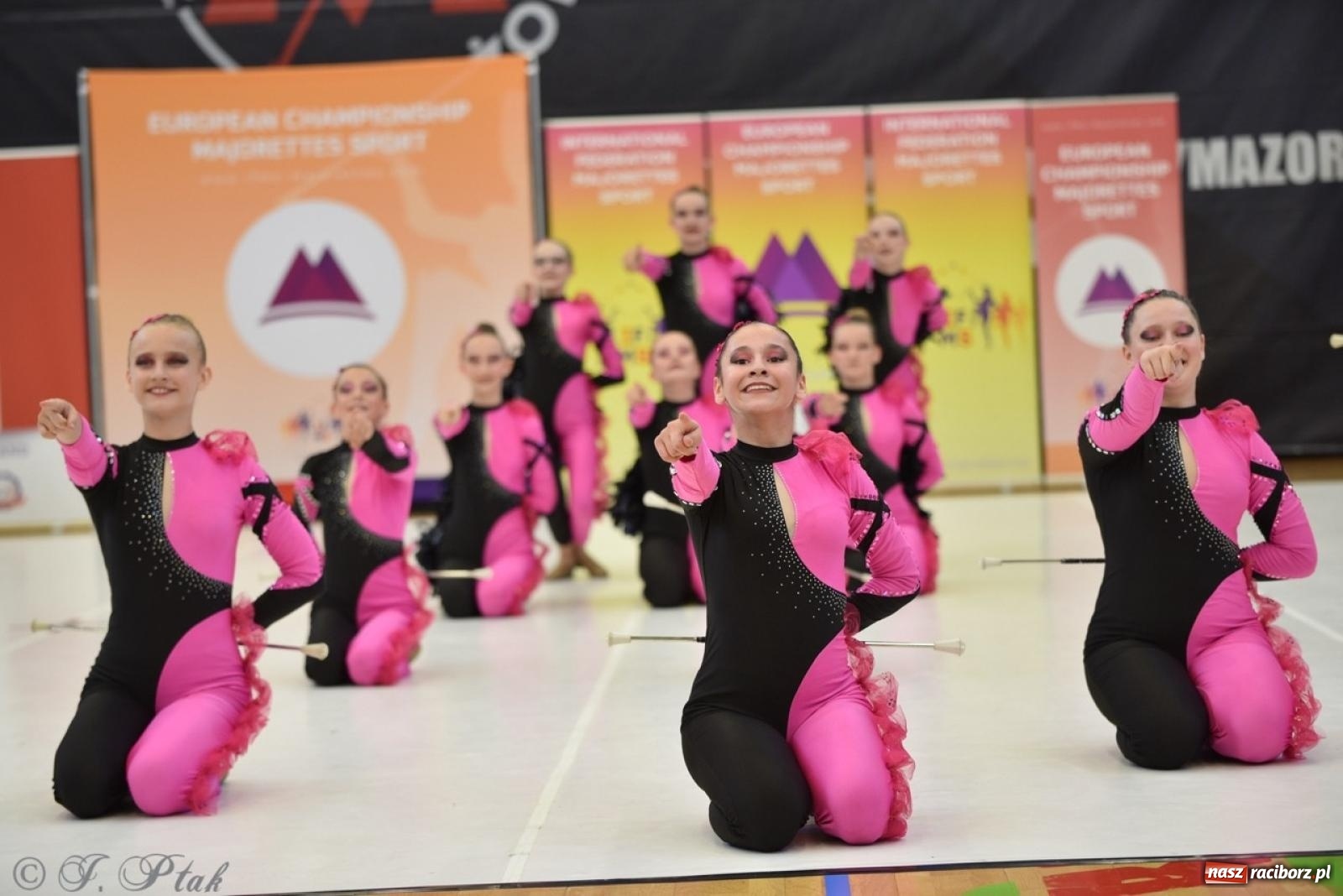 Zdjęcie w galerii na portalu naszraciborz.pl: Racibórz gospodarzem 17. Mistrzostw Europy Mażoretek [FOTO] wiadomości z regionu