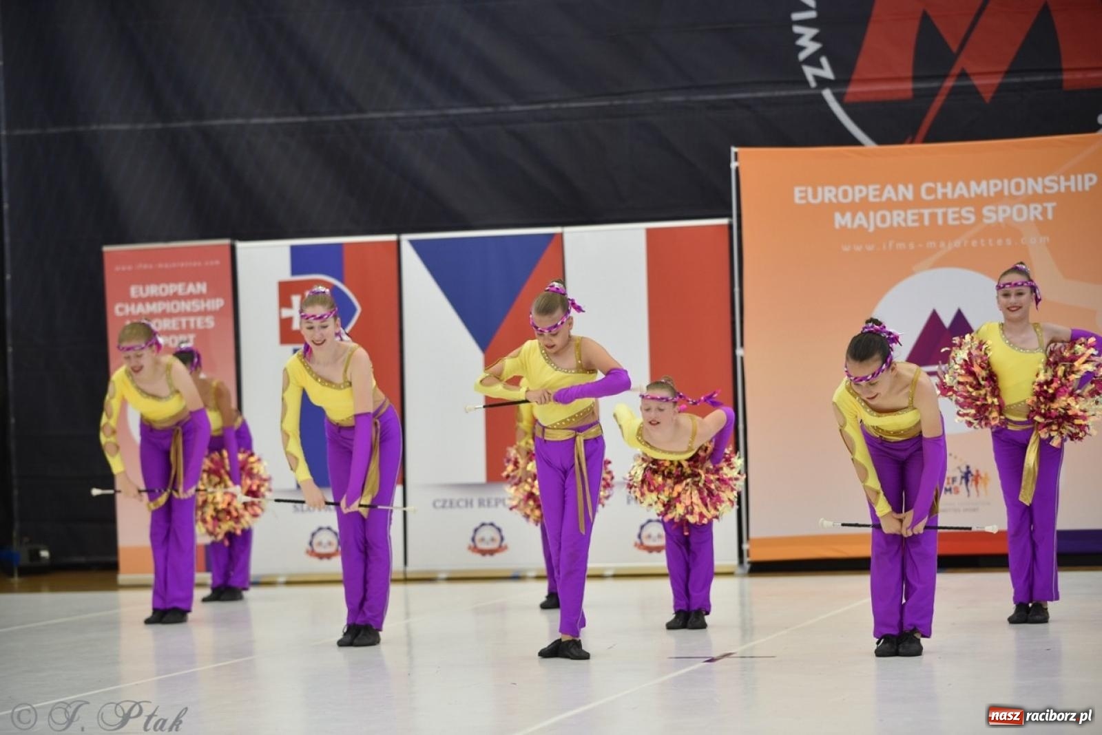 Zdjęcie w galerii na portalu naszraciborz.pl: Racibórz gospodarzem 17. Mistrzostw Europy Mażoretek [FOTO] wiadomości z regionu