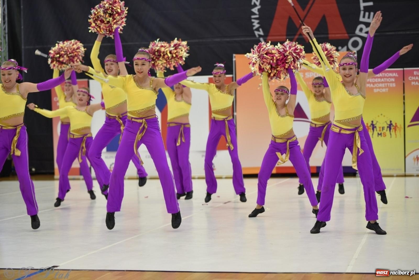 Zdjęcie w galerii na portalu naszraciborz.pl: Racibórz gospodarzem 17. Mistrzostw Europy Mażoretek [FOTO] wiadomości z regionu