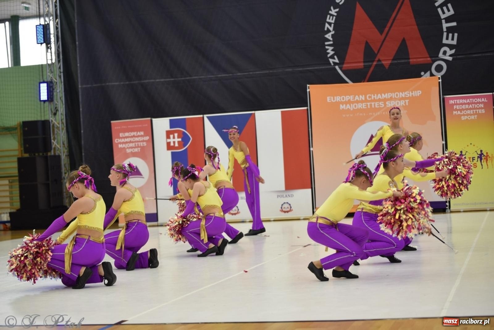 Zdjęcie w galerii na portalu naszraciborz.pl: Racibórz gospodarzem 17. Mistrzostw Europy Mażoretek [FOTO] wiadomości z regionu