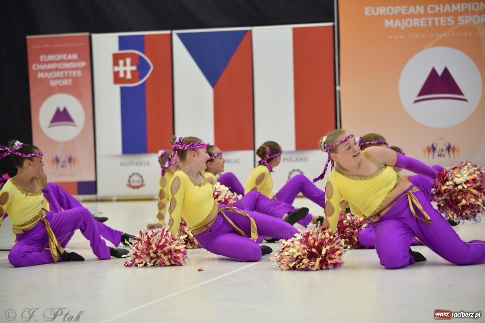 Zdjęcie w galerii na portalu naszraciborz.pl: Racibórz gospodarzem 17. Mistrzostw Europy Mażoretek [FOTO] wiadomości z regionu