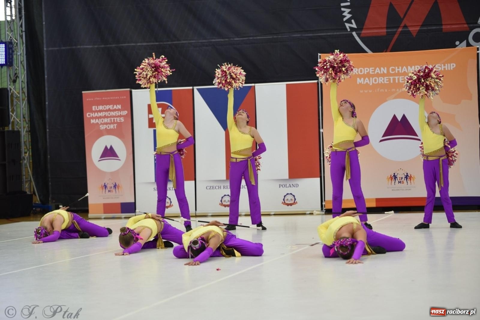 Zdjęcie w galerii na portalu naszraciborz.pl: Racibórz gospodarzem 17. Mistrzostw Europy Mażoretek [FOTO] wiadomości z regionu