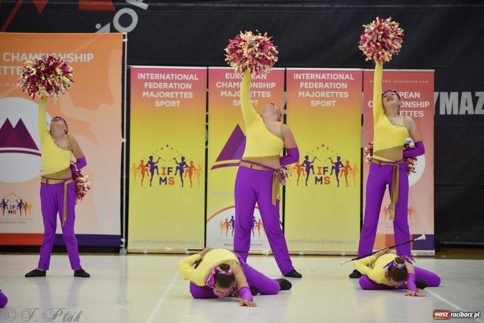 Zdjęcie w galerii na portalu naszraciborz.pl: Racibórz gospodarzem 17. Mistrzostw Europy Mażoretek [FOTO] wiadomości z regionu