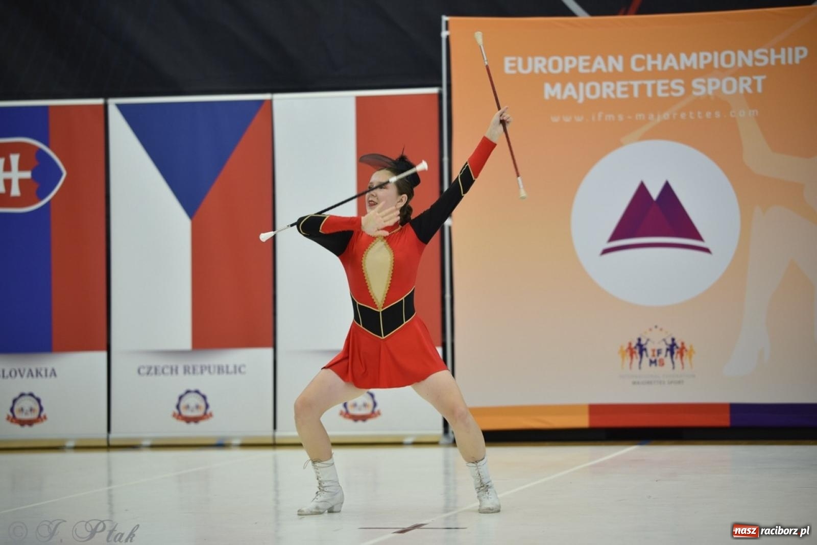 Zdjęcie w galerii na portalu naszraciborz.pl: Racibórz gospodarzem 17. Mistrzostw Europy Mażoretek [FOTO] wiadomości z regionu