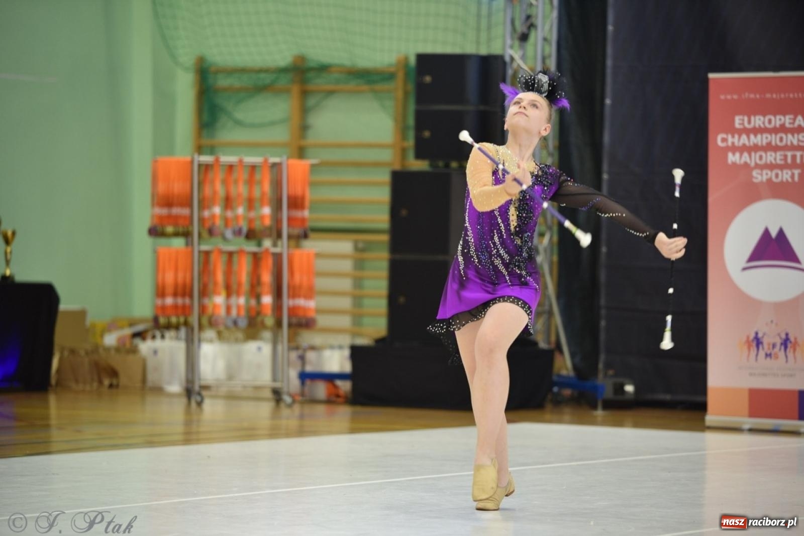 Zdjęcie w galerii na portalu naszraciborz.pl: Racibórz gospodarzem 17. Mistrzostw Europy Mażoretek [FOTO] wiadomości z regionu