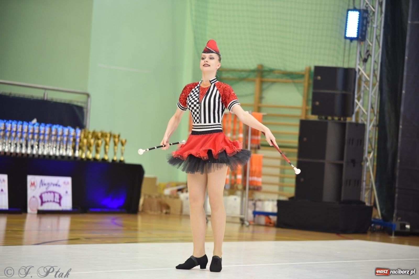 Zdjęcie w galerii na portalu naszraciborz.pl: Racibórz gospodarzem 17. Mistrzostw Europy Mażoretek [FOTO] wiadomości z regionu