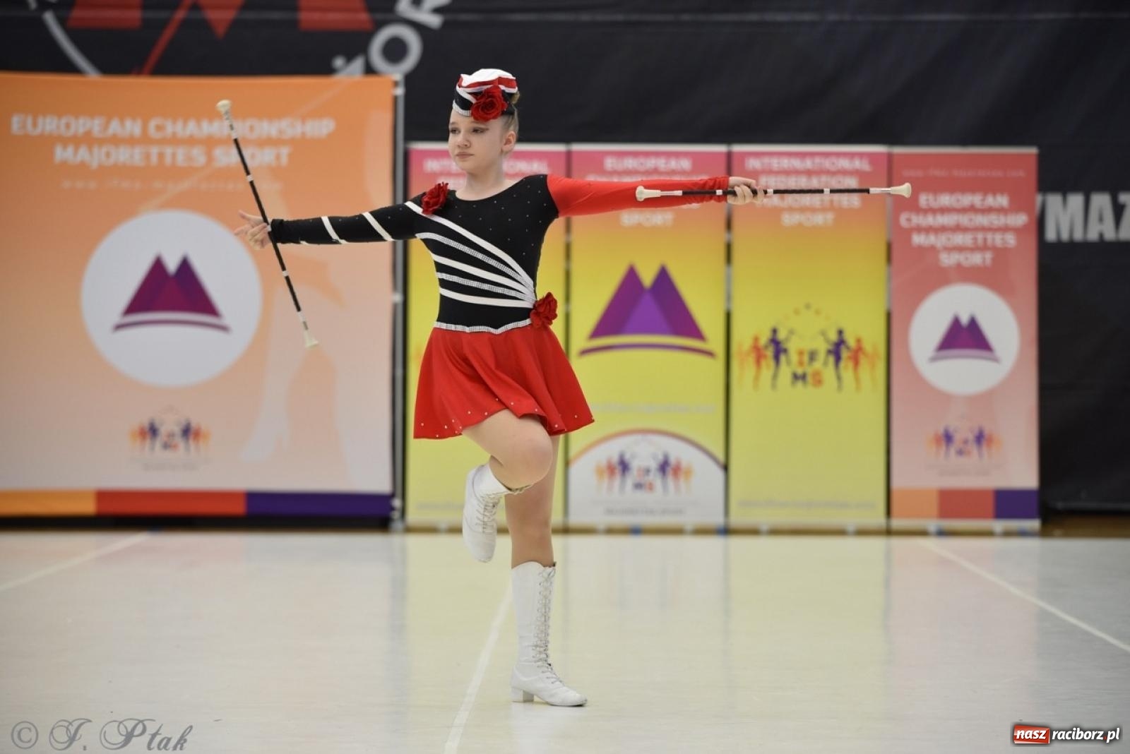 Zdjęcie w galerii na portalu naszraciborz.pl: Racibórz gospodarzem 17. Mistrzostw Europy Mażoretek [FOTO] wiadomości z regionu