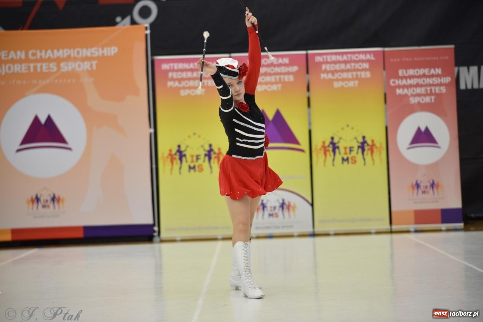 Zdjęcie w galerii na portalu naszraciborz.pl: Racibórz gospodarzem 17. Mistrzostw Europy Mażoretek [FOTO] wiadomości z regionu