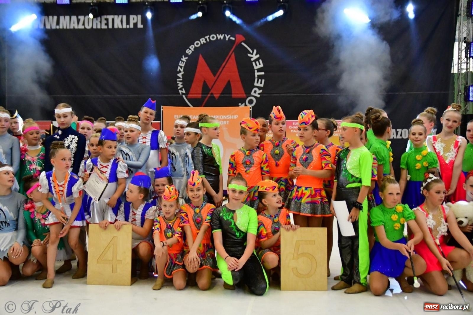 Zdjęcie w galerii na portalu naszraciborz.pl: Racibórz gospodarzem 17. Mistrzostw Europy Mażoretek [FOTO] wiadomości z regionu