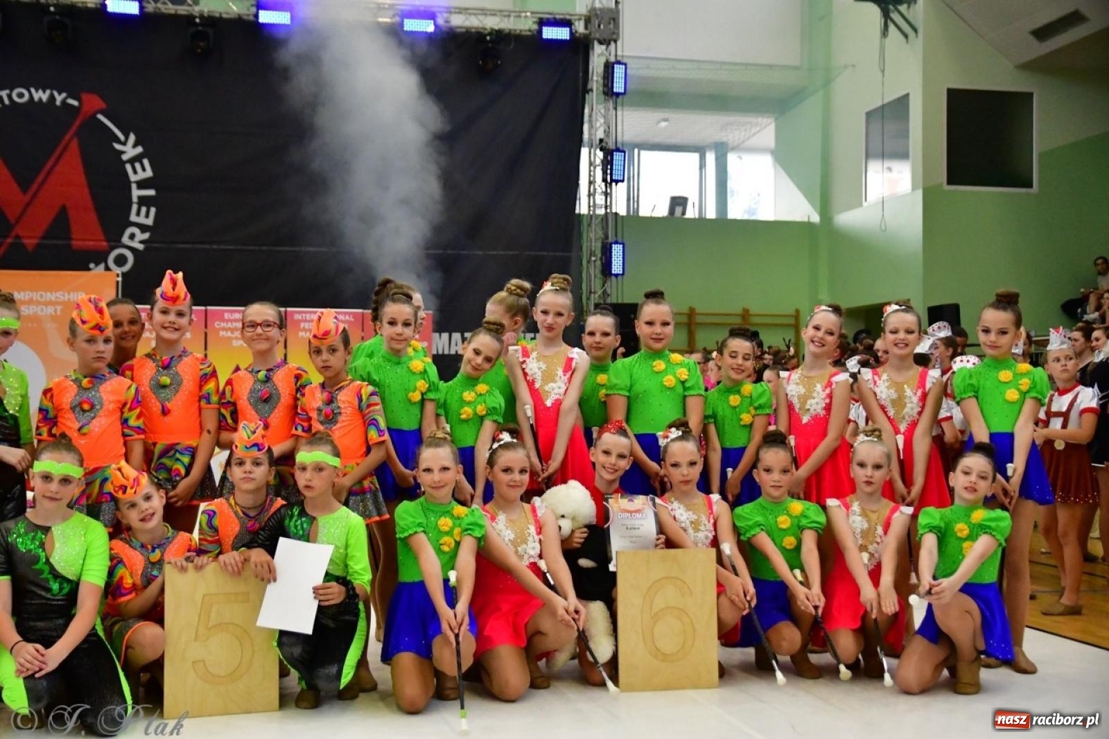 Zdjęcie w galerii na portalu naszraciborz.pl: Racibórz gospodarzem 17. Mistrzostw Europy Mażoretek [FOTO] wiadomości z regionu