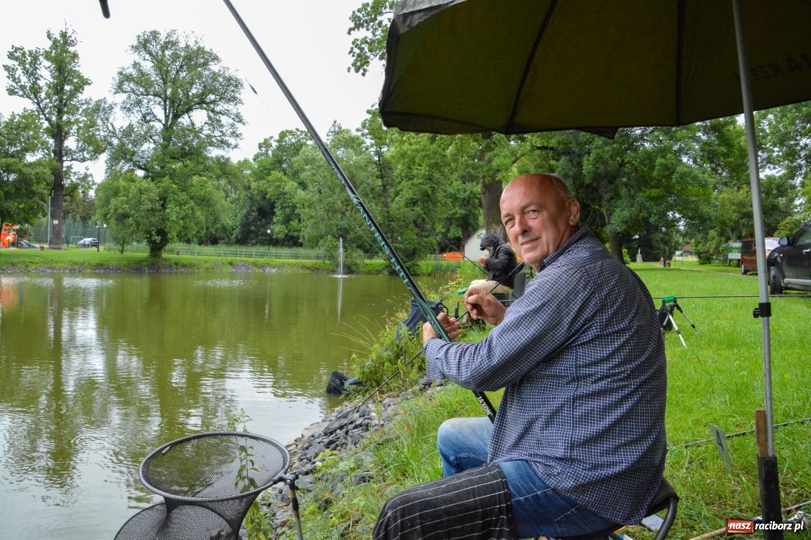 Zdjęcie w galerii na portalu naszraciborz.pl: Dawid Skatuła wygrał wędkarskie zawody spławikowe w Krowiarkach wiadomości z regionu