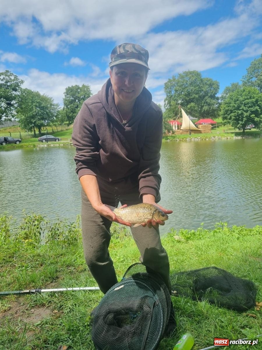 Zdjęcie w galerii na portalu naszraciborz.pl: Dawid Skatuła wygrał wędkarskie zawody spławikowe w Krowiarkach wiadomości z regionu