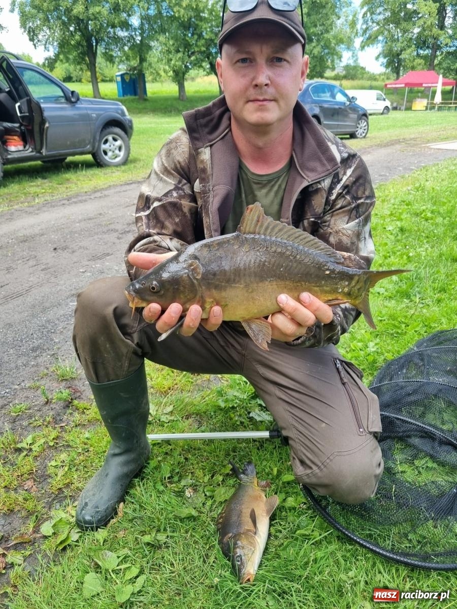 Zdjęcie w galerii na portalu naszraciborz.pl: Dawid Skatuła wygrał wędkarskie zawody spławikowe w Krowiarkach wiadomości z regionu
