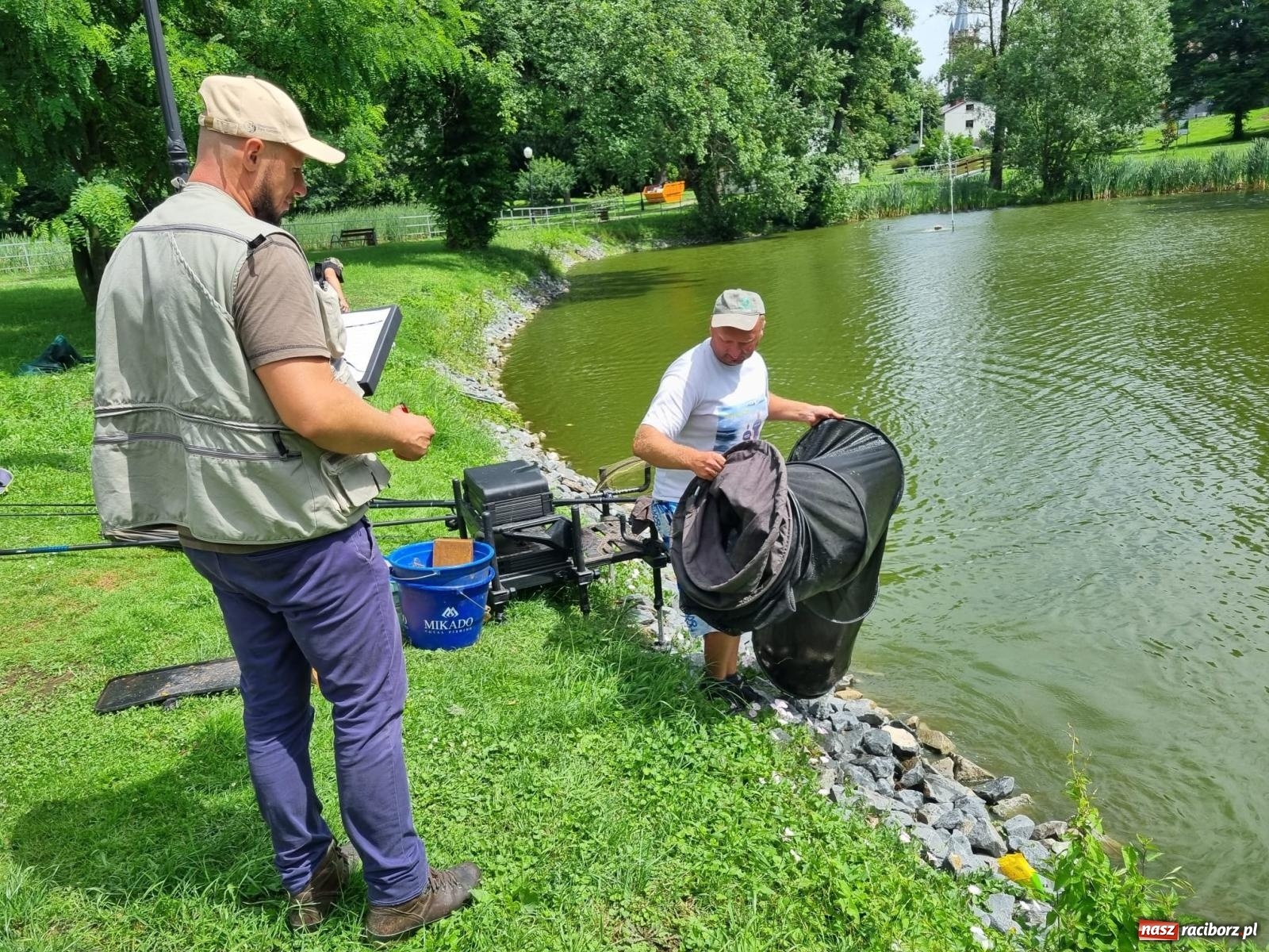 Zdjęcie w galerii na portalu naszraciborz.pl: Dawid Skatuła wygrał wędkarskie zawody spławikowe w Krowiarkach wiadomości z regionu