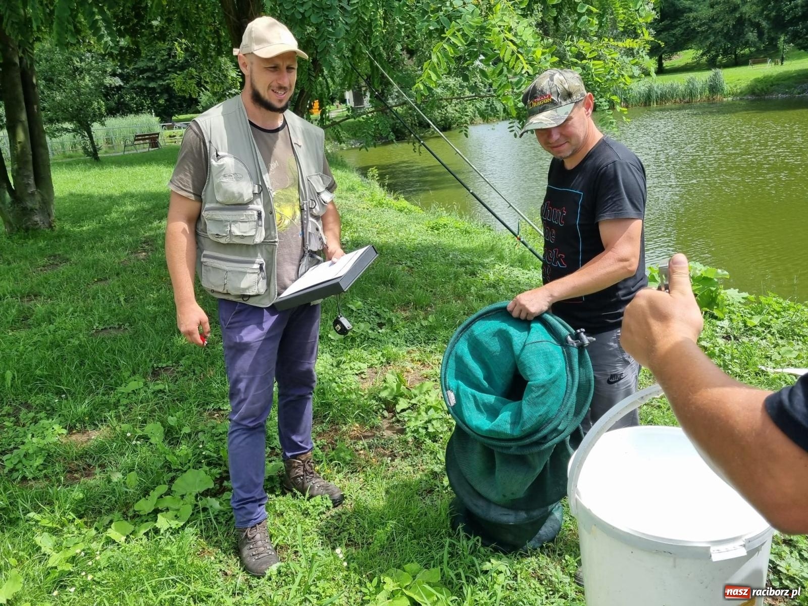 Zdjęcie w galerii na portalu naszraciborz.pl: Dawid Skatuła wygrał wędkarskie zawody spławikowe w Krowiarkach wiadomości z regionu